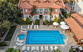 Safak Apart & Hotel